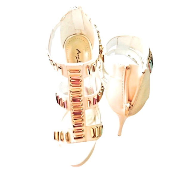 💕 Gorgeously Vegas Heels 💋 - Picture 1 of 4